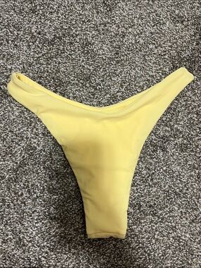 SHEIN Yellow High Cut Bikini Bottom